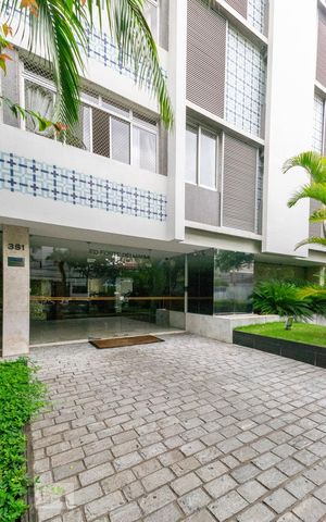 Apartamento à venda com 130m², 4 quartos e 1 vaga Apartamento à venda com 130m², 4 quartos e 1 vagaFachada