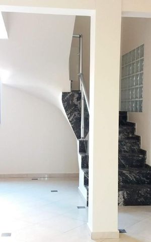 Apartamento à venda com 160m², 3 quartos e 2 vagas Apartamento à venda com 160m², 3 quartos e 2 vagasSala