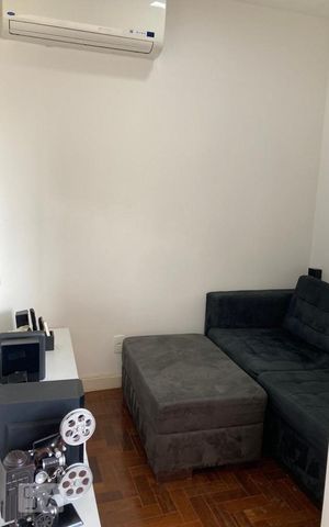 Apartamento à venda com 100m², 2 quartos e 1 vagaSala de TV