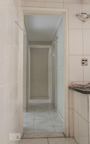 Apartamento à venda com 70m², 2 quartos e sem vagaCorredor