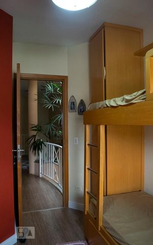 Casa à venda com 230m², 4 quartos e 4 vagas Casa à venda com 230m², 4 quartos e 4 vagasQUARTO 2