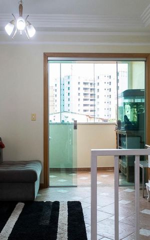 Casa à venda com 230m², 4 quartos e 4 vagas Casa à venda com 230m², 4 quartos e 4 vagasSALA