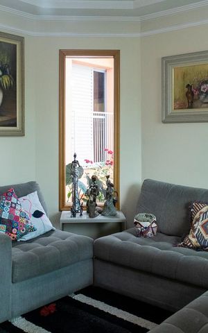 Casa à venda com 230m², 4 quartos e 4 vagas Casa à venda com 230m², 4 quartos e 4 vagasSALA