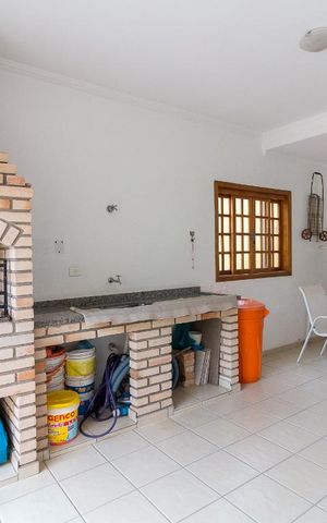 Casa para alugar com 380m², 4 quartos e 4 vagasÁrea da churrasqueira