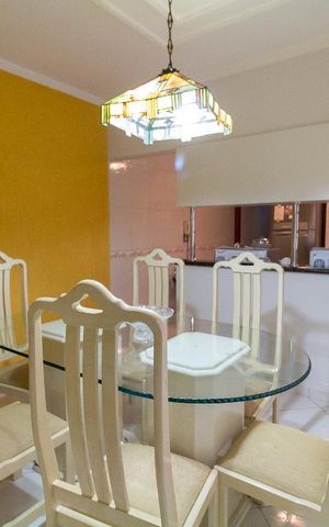 Casa para alugar com 380m², 4 quartos e 4 vagasSala de jantar