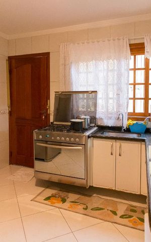 Casa para alugar com 380m², 4 quartos e 4 vagasCozinha