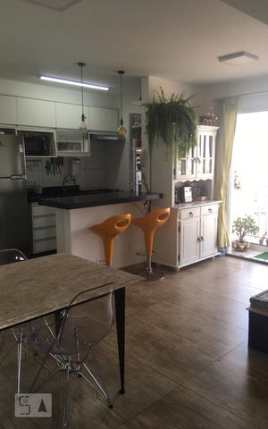 Apartamento à venda com 55m², 1 quarto e 1 vaga Apartamento à venda com 55m², 1 quarto e 1 vagaSala