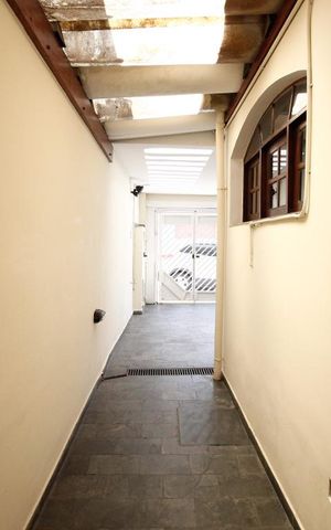 Casa à venda com 156m², 4 quartos e 2 vagas Casa à venda com 156m², 4 quartos e 2 vagasQuintal