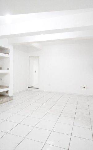 Casa para alugar com 150m², 3 quartos e sem vaga Casa para alugar com 150m², 3 quartos e sem vagaSala