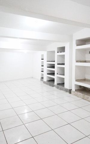 Casa para alugar com 150m², 3 quartos e sem vaga Casa para alugar com 150m², 3 quartos e sem vagaSala