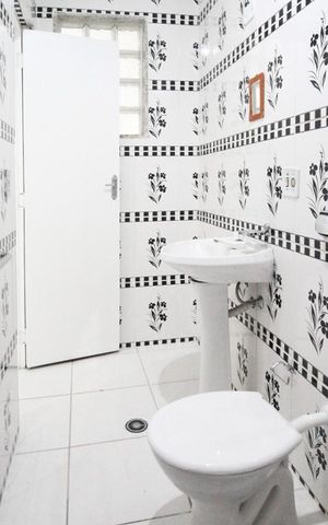 Casa para alugar com 150m², 3 quartos e sem vaga Casa para alugar com 150m², 3 quartos e sem vagaBanheiro