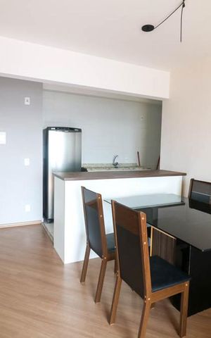 Apartamento à venda com 60m², 3 quartos e 1 vaga Apartamento à venda com 60m², 3 quartos e 1 vagaSala