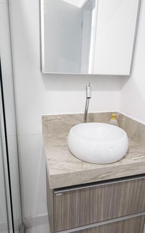 Studio à venda com 28m², 1 quarto e sem vaga Studio à venda com 28m², 1 quarto e sem vagaBanheiro