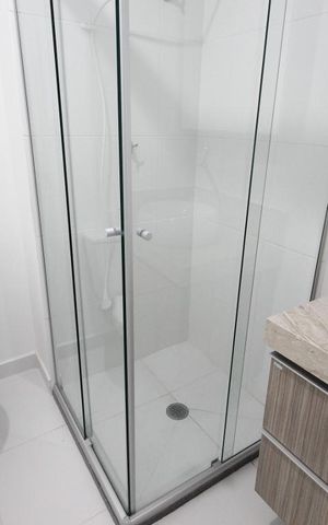 Studio à venda com 28m², 1 quarto e sem vaga Studio à venda com 28m², 1 quarto e sem vagaBanheiro