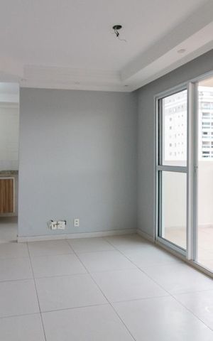 Apartamento à venda com 66m², 2 quartos e 1 vagaSala