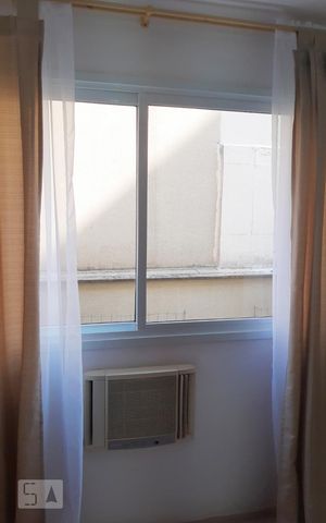 Apartamento à venda com 45m², 1 quarto e 1 vaga Apartamento à venda com 45m², 1 quarto e 1 vagaSala