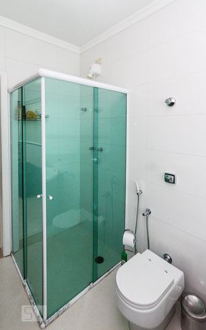 Casa à venda com 620m², 3 quartos e 5 vagas Casa à venda com 620m², 3 quartos e 5 vagasSuíte 02