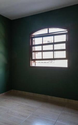 Casa à venda com 115m², 3 quartos e 2 vagasQuarto