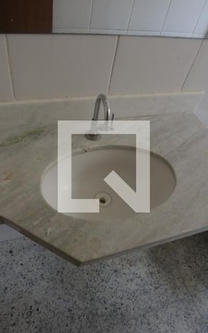 Casa para alugar com 100m², 3 quartos e 1 vagaBanheiro da Suíte
