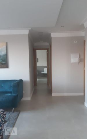 Apartamento à venda com 76m², 2 quartos e 2 vagas Apartamento à venda com 76m², 2 quartos e 2 vagasHall