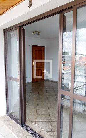 Apartamento à venda com 120m², 3 quartos e 3 vagas Apartamento à venda com 120m², 3 quartos e 3 vagasSacada