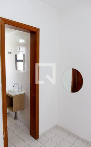 Apartamento à venda com 120m², 3 quartos e 3 vagas Apartamento à venda com 120m², 3 quartos e 3 vagasQuarto de Serviço