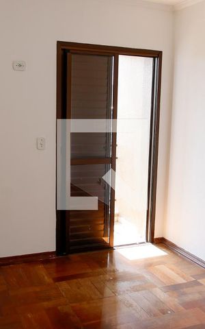 Apartamento à venda com 120m², 3 quartos e 3 vagas Apartamento à venda com 120m², 3 quartos e 3 vagasQuarto 2