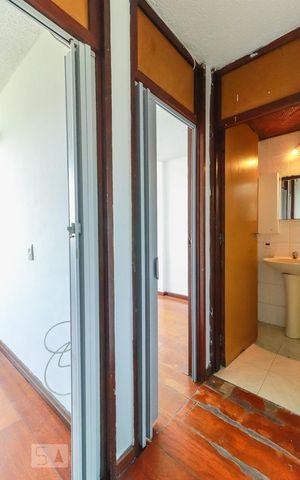Apartamento à venda com 56m², 2 quartos e 1 vaga Apartamento à venda com 56m², 2 quartos e 1 vagaCorredor