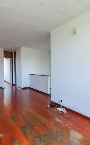 Apartamento à venda com 56m², 2 quartos e 1 vaga Apartamento à venda com 56m², 2 quartos e 1 vagaSala
