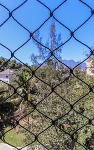 Apartamento à venda com 56m², 2 quartos e 1 vaga Apartamento à venda com 56m², 2 quartos e 1 vagaVista da Cozinha e Área de Serviço