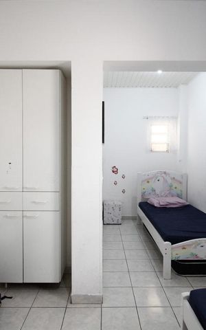Casa à venda com 120m², 2 quartos e 2 vagas Casa à venda com 120m², 2 quartos e 2 vagasQuarto