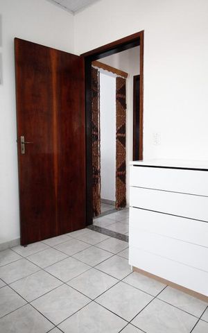 Casa à venda com 120m², 2 quartos e 2 vagas Casa à venda com 120m², 2 quartos e 2 vagasQuarto