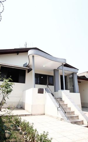 Casa à venda com 120m², 2 quartos e 2 vagas Casa à venda com 120m², 2 quartos e 2 vagasÁrea comum