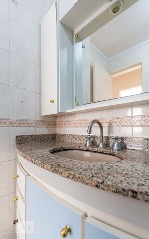 Apartamento à venda com 103m², 3 quartos e 3 vagasBanheiro Social