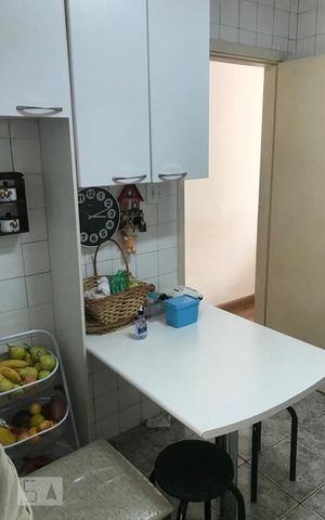 Apartamento à venda com 60m², 2 quartos e 1 vagaCozinha