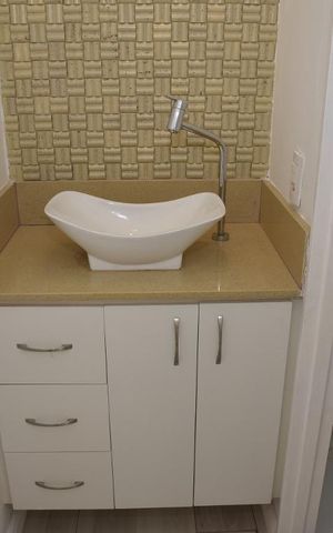 Apartamento para alugar com 48m², 2 quartos e 1 vagaBanheiro 
