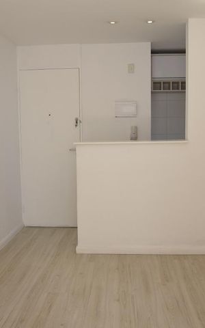 Apartamento para alugar com 48m², 2 quartos e 1 vagaSala