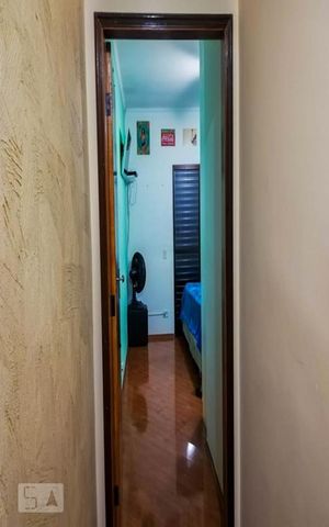 Casa à venda com 140m², 3 quartos e 2 vagas Casa à venda com 140m², 3 quartos e 2 vagasCorredor