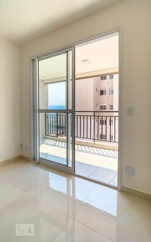 Apartamento à venda com 66m², 2 quartos e 2 vagasVaranda da Sala