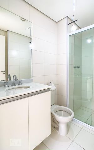 Apartamento à venda com 66m², 2 quartos e 2 vagasBanheiro da Suíte
