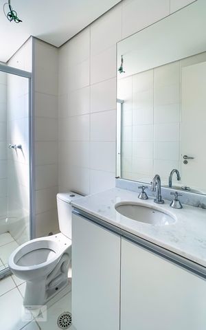 Apartamento à venda com 66m², 2 quartos e 2 vagasBanheiro Social