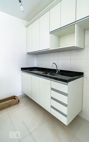 Apartamento à venda com 66m², 2 quartos e 2 vagasCozinha