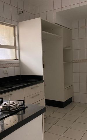 Casa à venda com 196m², 3 quartos e 2 vagas Casa à venda com 196m², 3 quartos e 2 vagascozinha