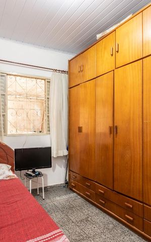 Casa à venda com 70m², 2 quartos e 3 vagas Casa à venda com 70m², 2 quartos e 3 vagasQuarto 2 casa 2