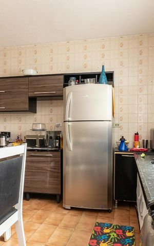 Casa à venda com 70m², 2 quartos e 3 vagas Casa à venda com 70m², 2 quartos e 3 vagasCozinha casa 1