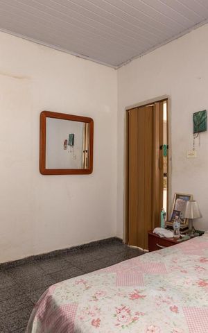 Casa à venda com 70m², 2 quartos e 3 vagas Casa à venda com 70m², 2 quartos e 3 vagasQuarto 1 casa 2