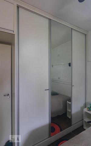 Casa à venda com 140m², 5 quartos e 3 vagas Casa à venda com 140m², 5 quartos e 3 vagasQuarto 2