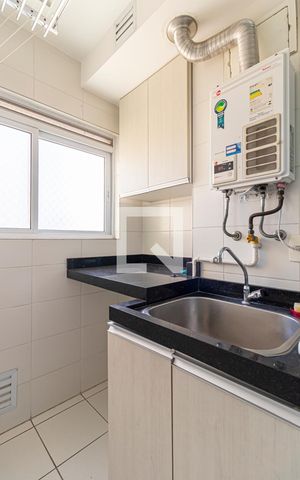 Apartamento para alugar com 92m², 2 quartos e 2 vagas Apartamento para alugar com 92m², 2 quartos e 2 vagasÁrea de Serviço