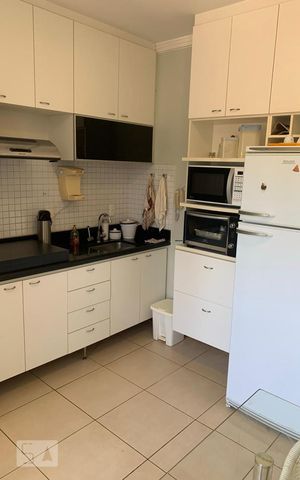 Studio para alugar com 27m², 1 quarto e 1 vaga Studio para alugar com 27m², 1 quarto e 1 vagaCozinha