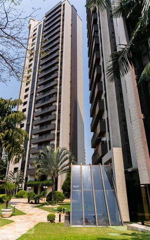 Apartamento à venda com 500m², 5 quartos e 4 vagas Apartamento à venda com 500m², 5 quartos e 4 vagasFachada